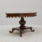 1532 8523 COFFEE TABLE